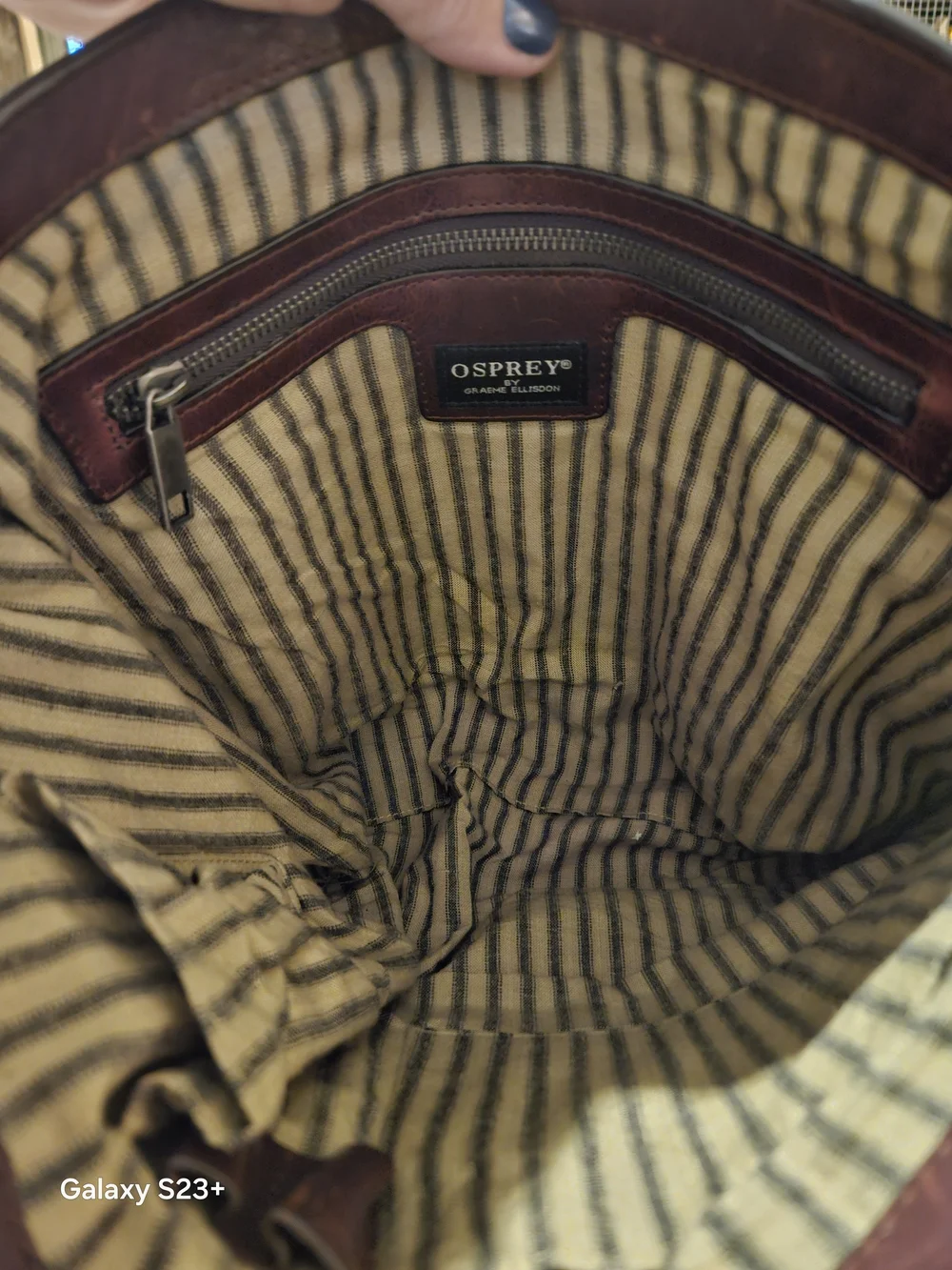 OSPREY Brown Leather Messenger Bag with Adjustable Strap